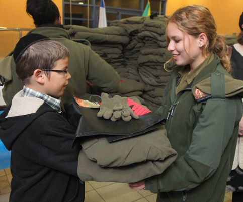 Supporting Israeli Soldiers